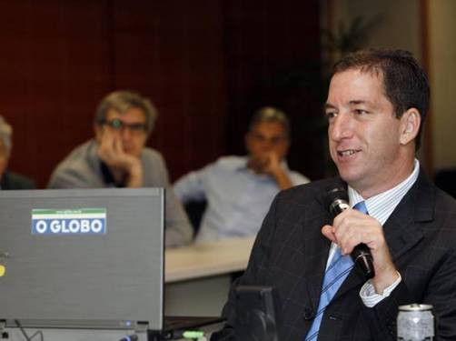 gre 1 - GREENWALD: "IL WEB COME RETE DI SORVEGLIANZA UCCIDE LE NOSTRE LIBERTA'"
